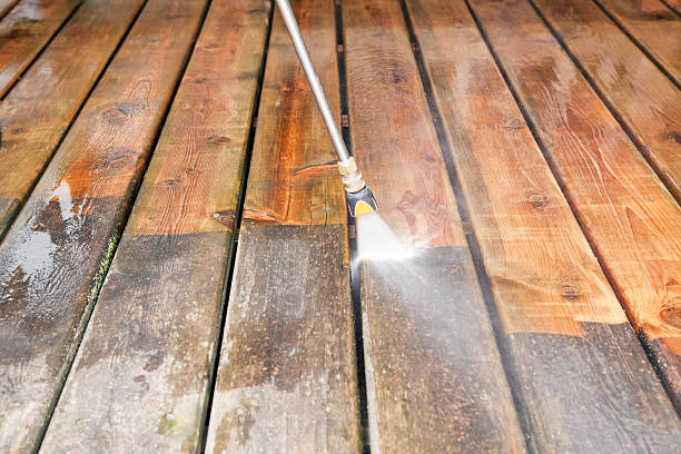 Best House Exterior Washing  in Smithville, MO